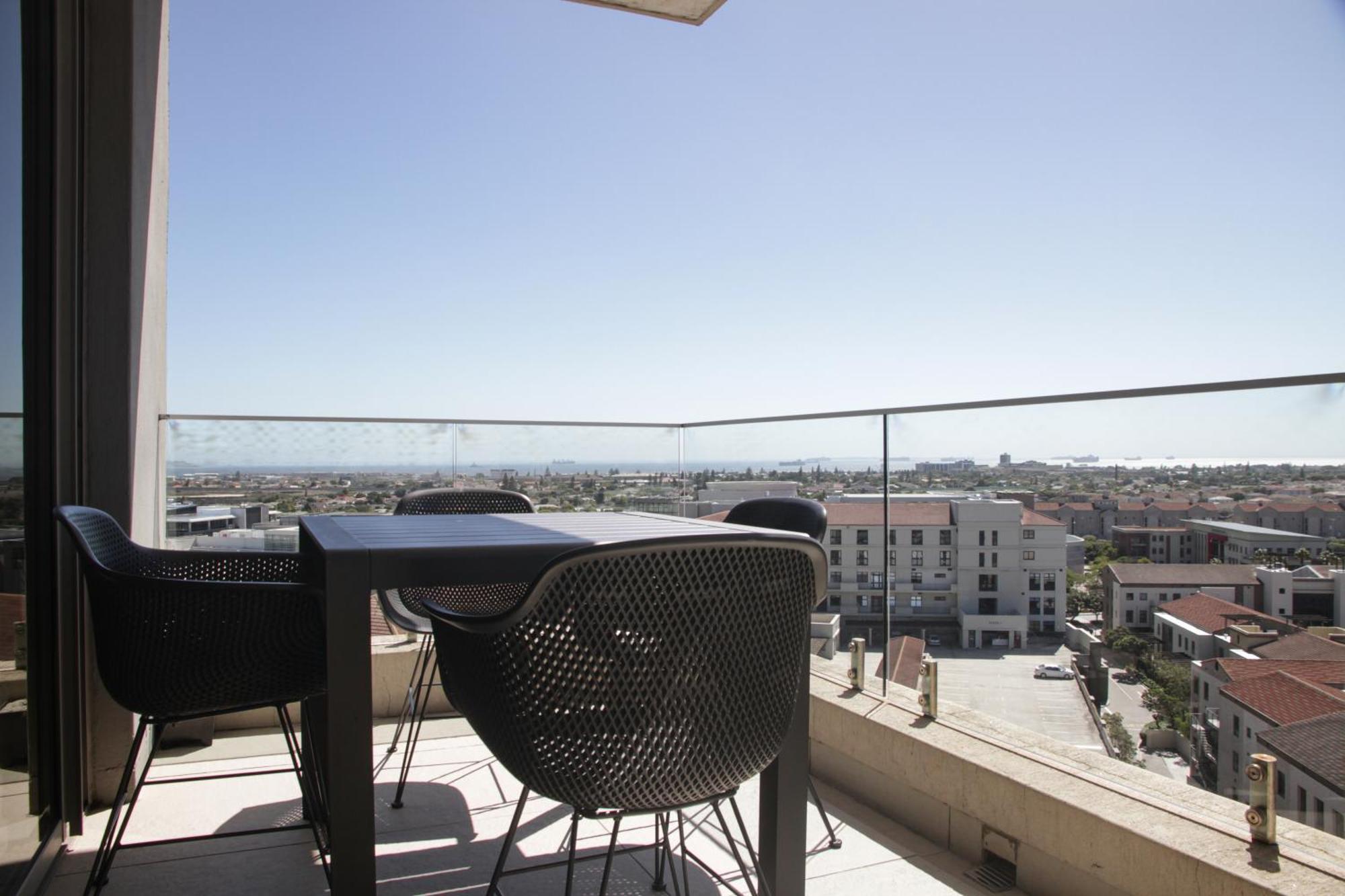 The Residences At Crystal Towers Cape Town Exterior photo